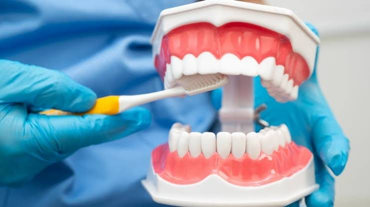 The Growing Connection Between Oral Health, Beauty, and Personal Style